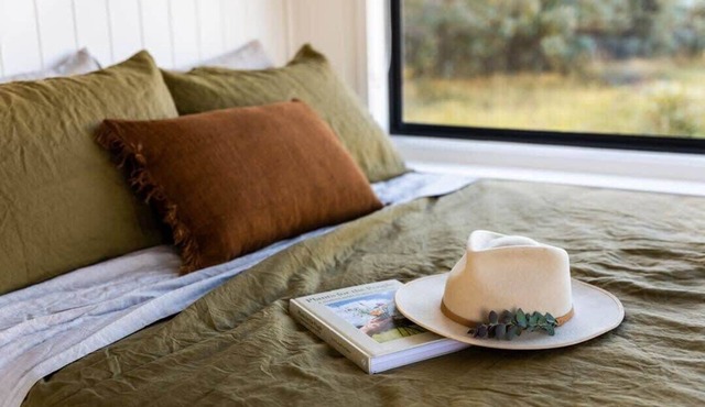 Tiny Daisy Summary: R