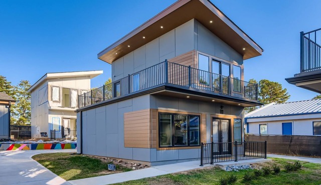Tiny Home Atlanta Retreat