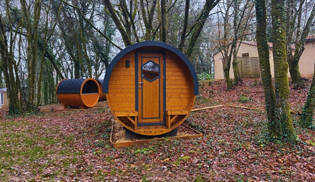 Tiny Home Beynac with Nordic Bath