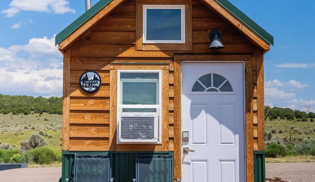 Tiny Home built by Rocky Mountain Tiny Homes in Durango, Colorado. It contains a Queen bed in a loft with stairs. Sleeps: 2 Pets: Max 2 Please note, this home does have a sleeping area in a loft. If you require an accommodation with more accessibilit