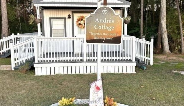Tiny home-Cottage-Ensuite with Shower-Andres Cottage