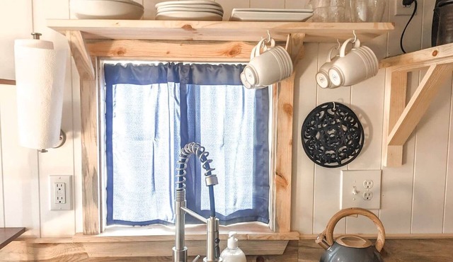 Tiny Home - Flora's Nest