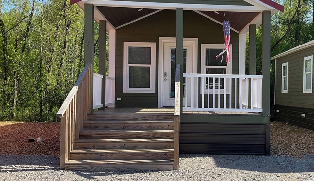 Tiny Home n1 Bedroom Sleeps 2
