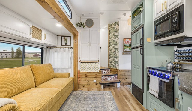 Tiny Home Near Tetons & Island Park!