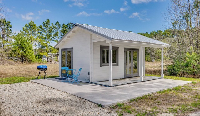 Tiny Home on Working Farm Near Amelia Island!