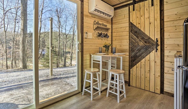 Tiny Home w/Hot Tub & Mini Highland Cows!