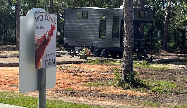 Tiny Home with Bay Views located in Milton Florida on 20 acres & perfect escape!