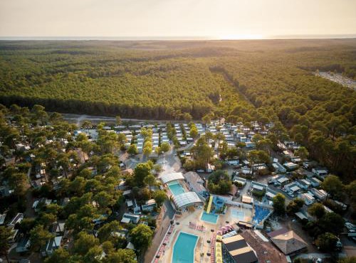 Tiny house famille nature cap ferret
