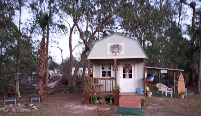 Tiny house Farm not far from beaches