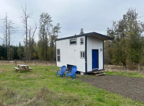 Tiny House Farm Stay Pets Welcome