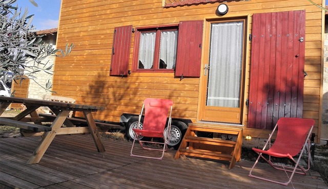 Tiny-House for rent in Provence, your unusual holidays .