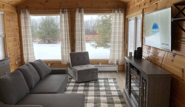 Tiny house, loft bedroom, near the river, Cooperstown and Baseball hall of fame