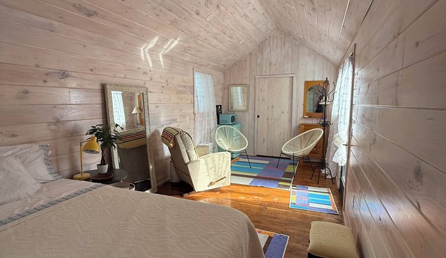 Tiny House located behind the Bell Buckle Mosaic House in Bell Buckle, Tennessee