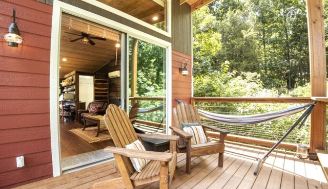 Tiny House! Relaxing Country Getaway.