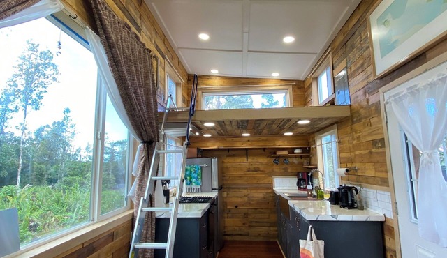 Tiny House Tropical Rainforest Retreat w/AC