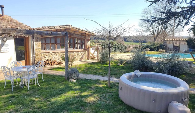 Tiny house with jacuzzi - Rectoria de Dosquers