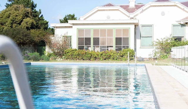 Tiny Justyn Summary: