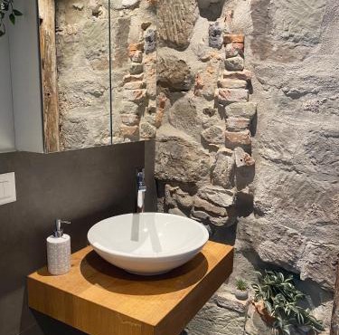 Tiny Old Town Studio