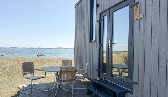Tiny Seaside Beachfront - Skarrev in Aabenraa