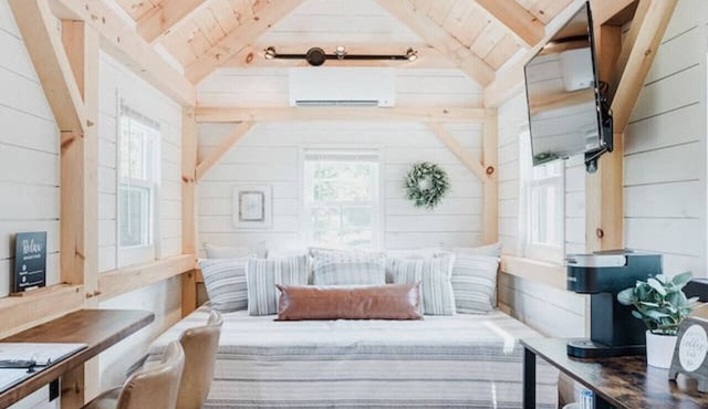 Tiny Timber- Stunning Tiny House