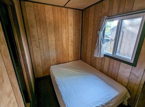 Tiny Wood Cottage 19