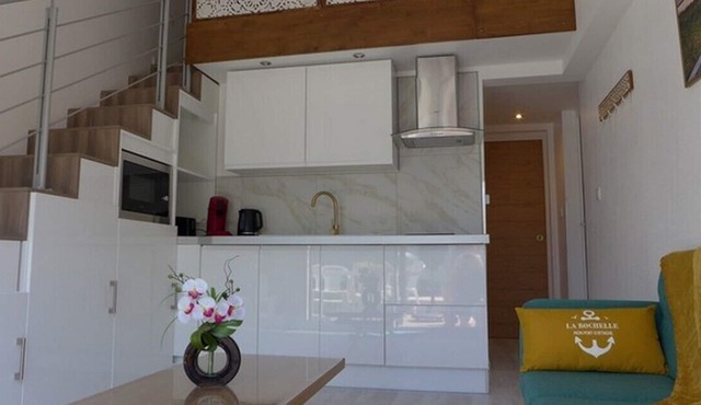 Tinyhouse flat 5 minutes from Ile de Ré and La Rochelle - 1300 m from the beach