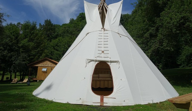 Tipi at Copperhead Retreat