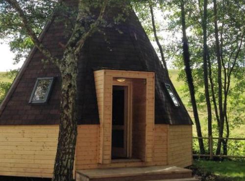 Tipi Confort pour 3 à Champvert - API-1-52-1711