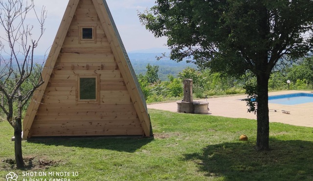 Tipi view Lyon swimming pool and spa