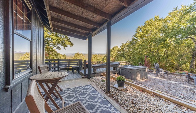 Tippy Top Retreat | Secluded Mountain View Cabin with Hot Tub, Decks, Games