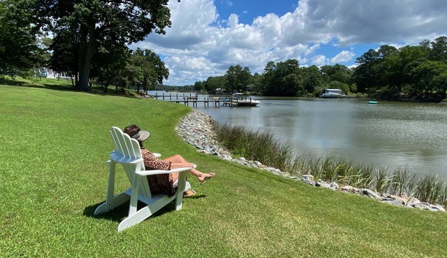 Tipsy Mermaid “Rivah House” Kayak/Paddlebaord/Crabbing/Fishing