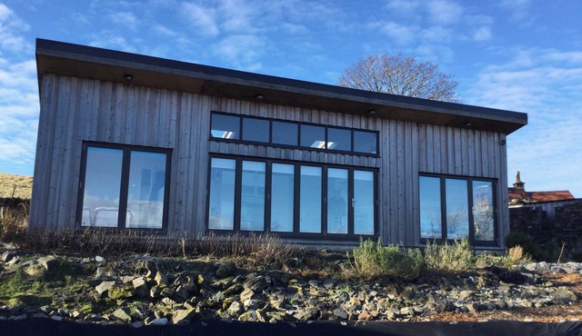 TIRLAGGAN HOUSE, pet friendly, character holiday cottage in Lismore