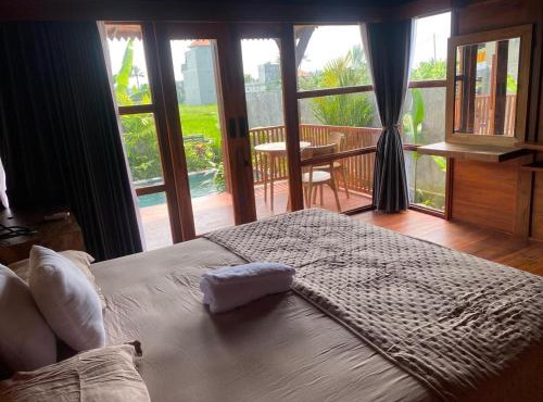 Tita Wooden House