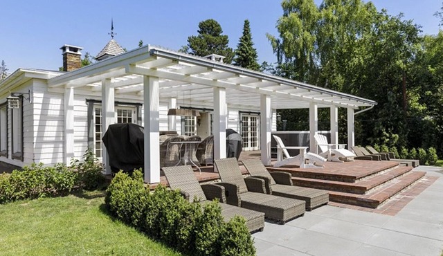 "Titia" - 1.2km to the fjord by Interhome