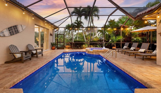 Tivoli Paradise Salt Pool & Spa Villa with a Water View! King Beds!