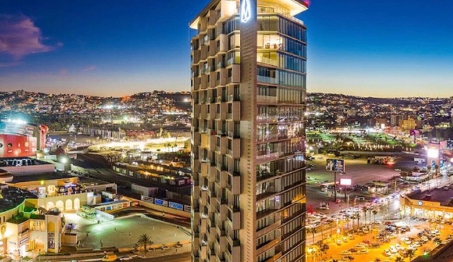 TJ NEW Apartment with view - GREAT Location!