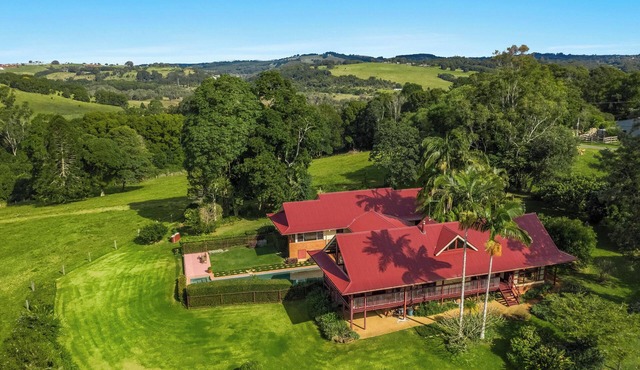 Toad Hall - House Tintenbar