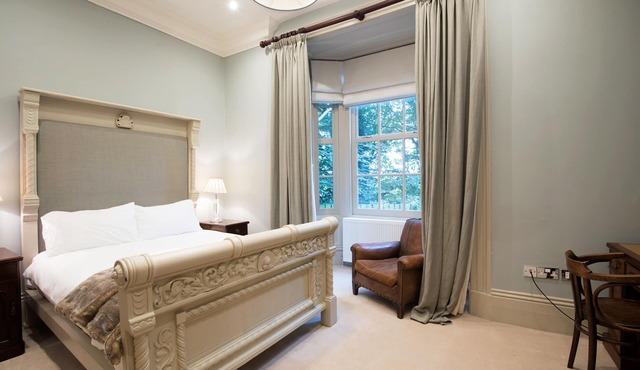 Toast Lettings | Apartment 1 The Grove minutes walk from Durham City