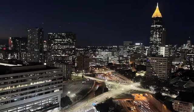 Toast to the City/ATL High-Rise with Bar & Views