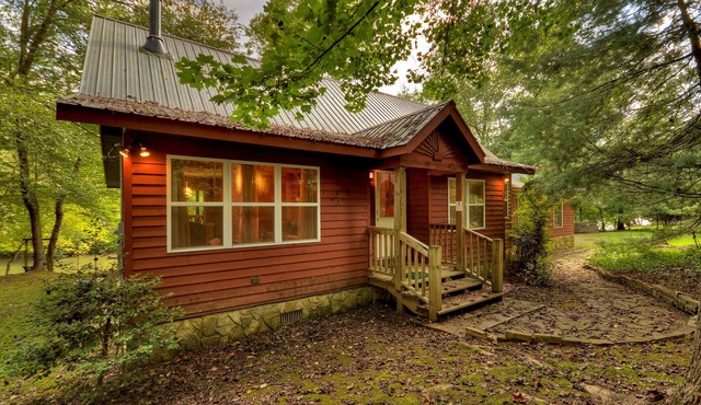 Toccoa River Escape | River Front | Gas Grill