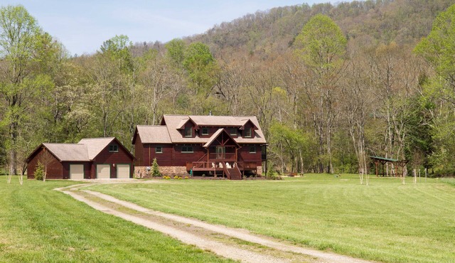 Toccoa River Frontage With Year-Round Mountain Views