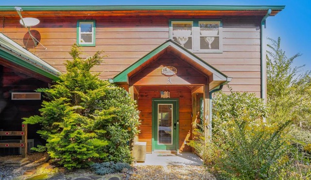 Toccoa River Retreat