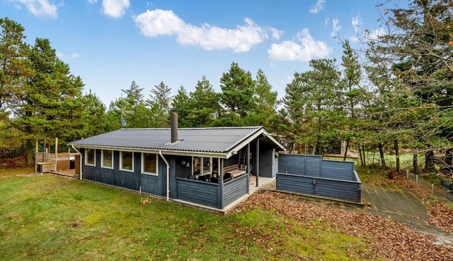 "Toimi" - 500m to the fjord by Interhome