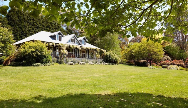 Tollimount Cottage by Contemporary Hotels