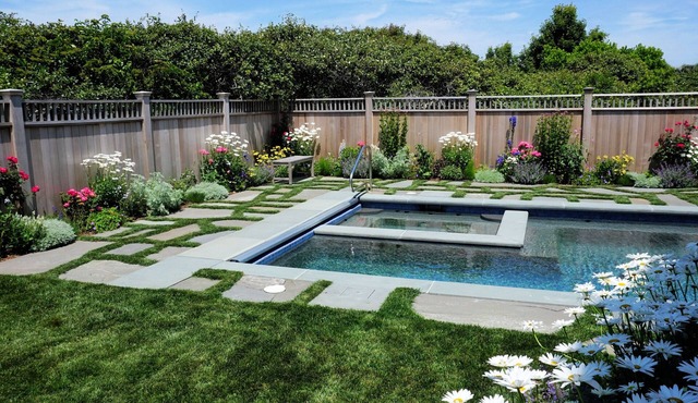 Tom Nevers Bluff, Pool/Spa/AC, Views, 1/2 Block to Ocean, 2-MBRs, Jeep, No Pets