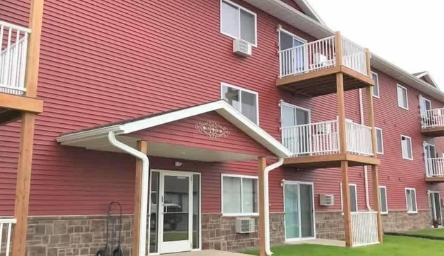 Tomah Apartment: 2 Bedrooms, Balcony, Fitness Center & Family-Friendly!