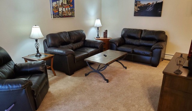 Tomar Park Apt 3 - KP101APT3