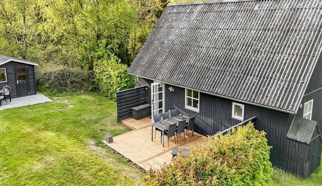 "Tomassine" by Interhome