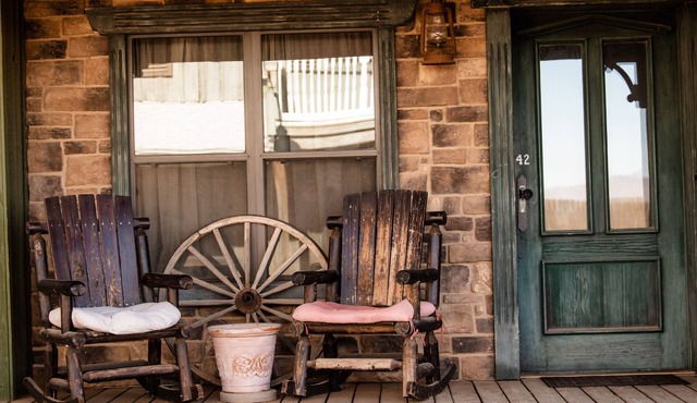 Tombstone Monument Guest Ranch