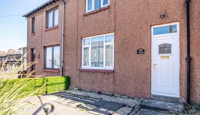 TOMEG, pet friendly, with a garden in Amble